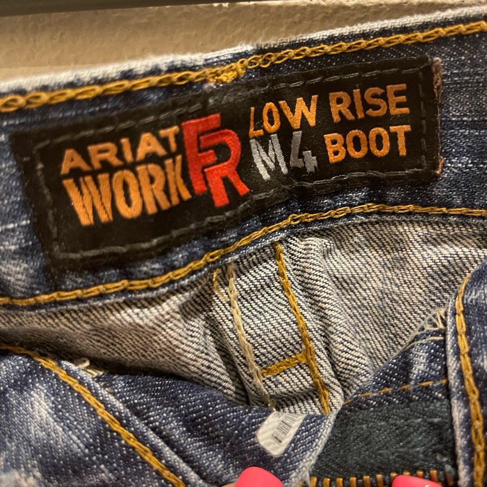 Ariat work FR Low rise boot cut M4 40x30 men’s jeans
